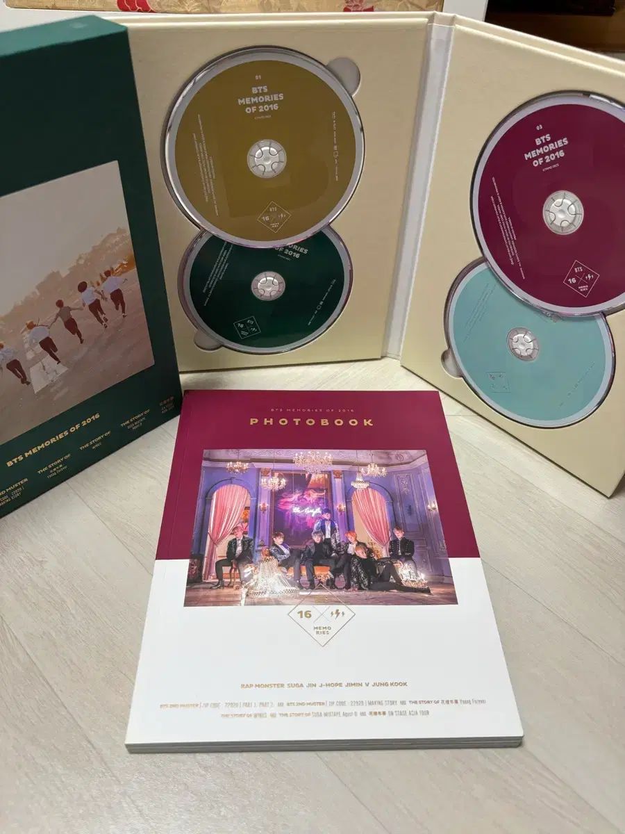 BTS 2016 メモリーズ 出品 (トレカ 含む) - メルカリ