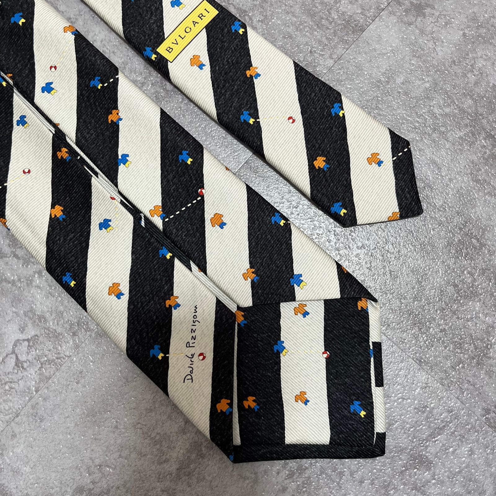 BVLGARI】レジメンタルストライプネクタイ ビジネス向け バイカラー