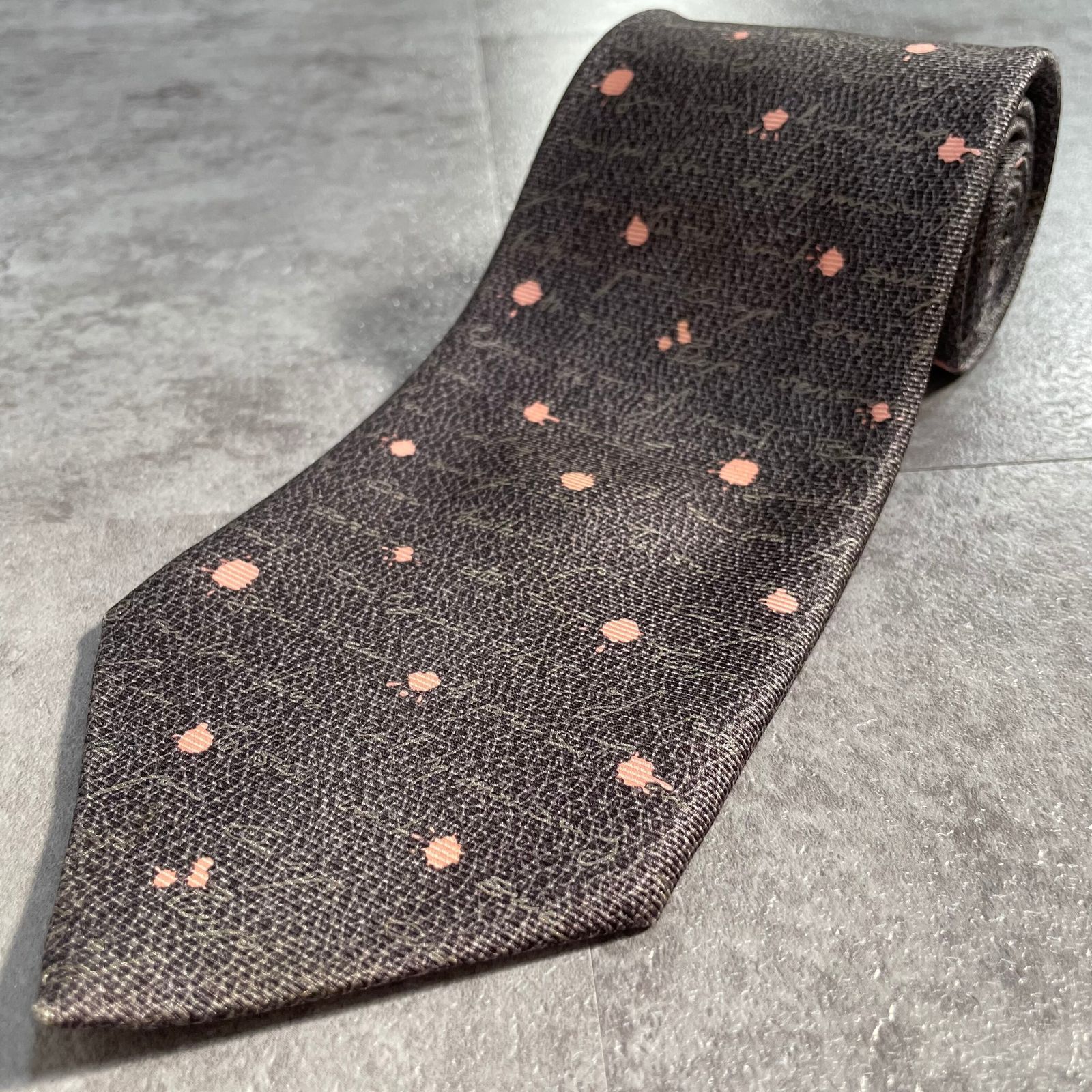 BVLGARI】英字モチーフ×ドット柄ネクタイ グレー ピンク バイカラー