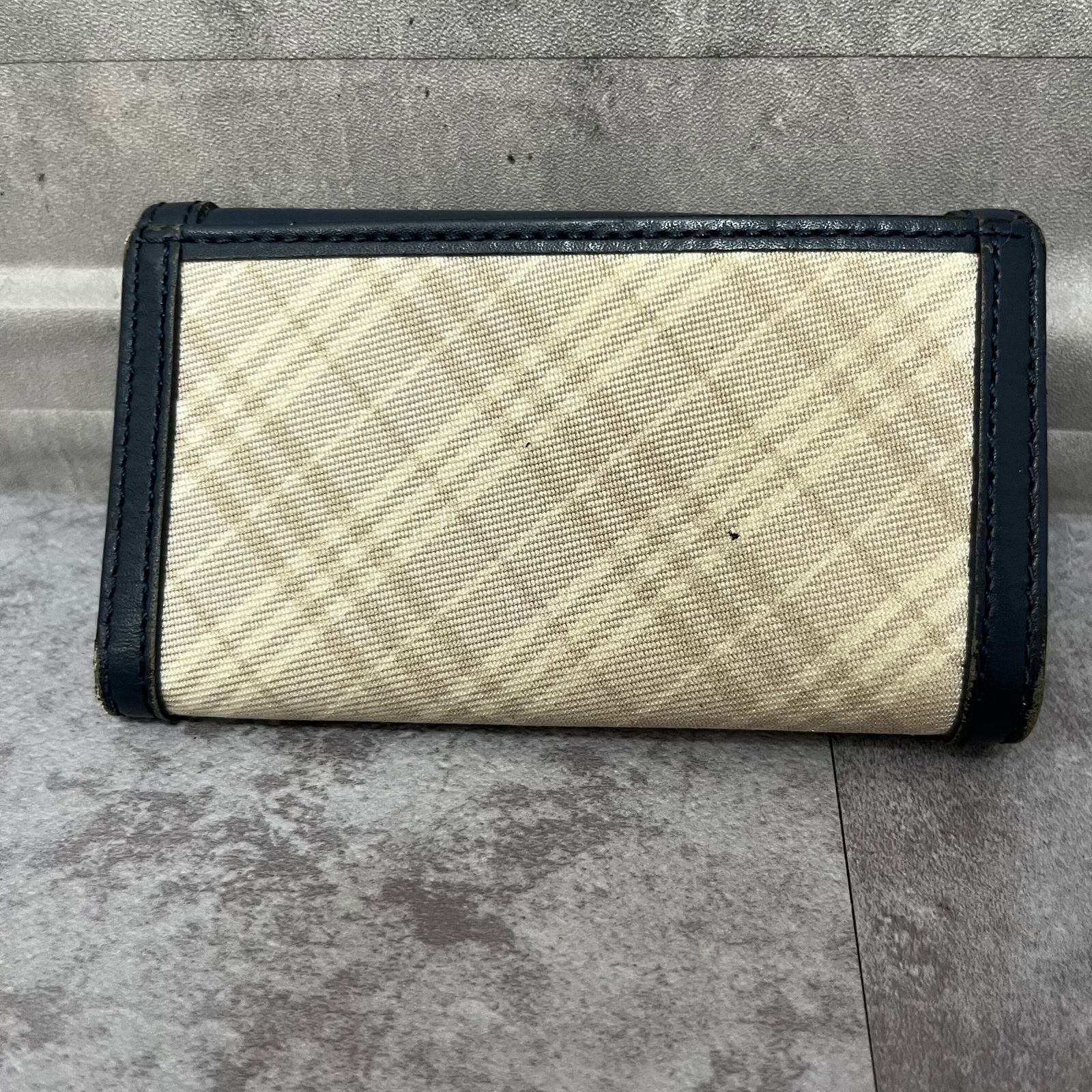 BLUE LABEL CRESTBRIDGE】5連キーケース ネイビー グレー バイカラー