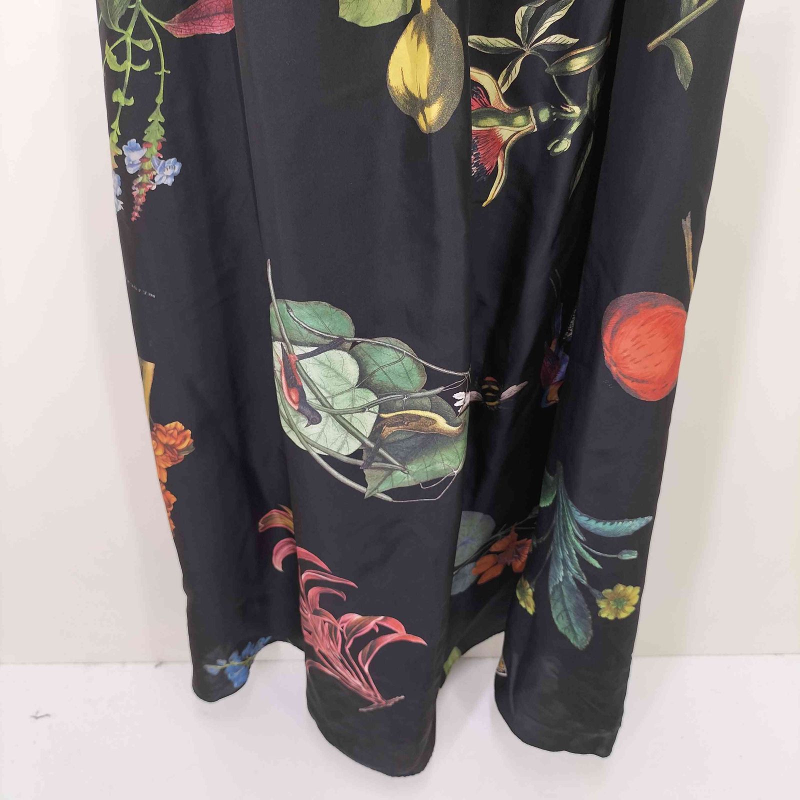 キャバン CABaN 24SS BIRD SINGING シルク ロングワンピース キャバン CABaN 24SS BIRD SINGING シルク ロングワンピース