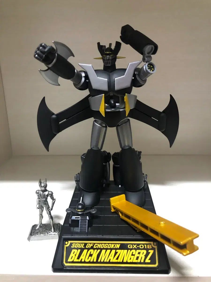 超メルカリ市限定価格　 UND MOYA SPANGLE TOP ブラック BANDAI ブラック マジンガーZ 超合金魂 GX-01B 限定モデル - メルカリ