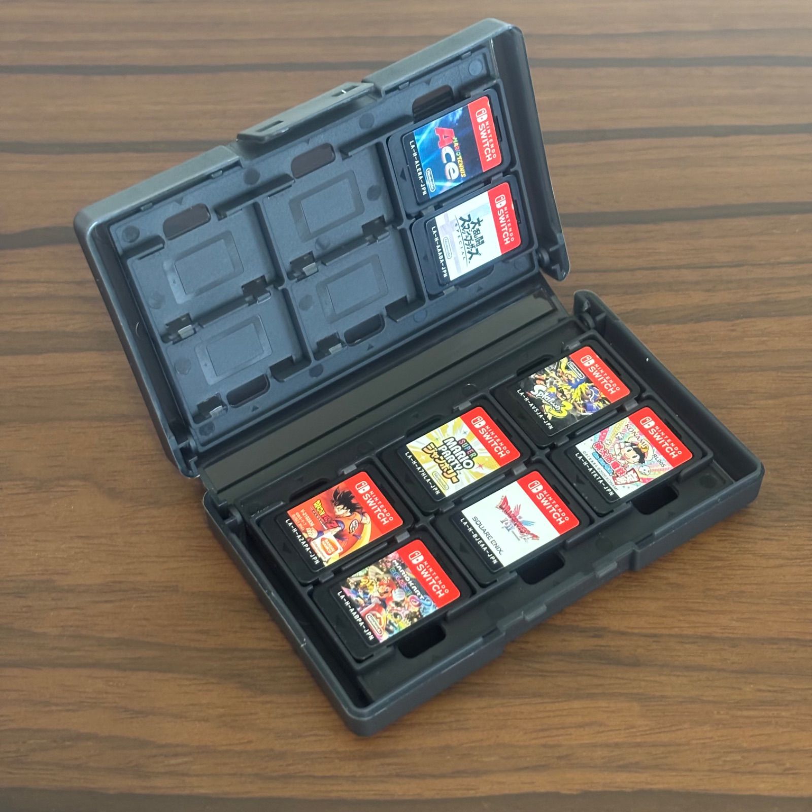 ☆Nintendo Switch☆ ゲームソフトケース ハードタイプ2種セット