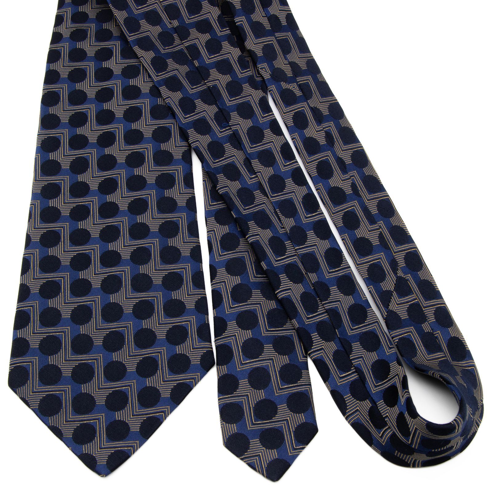 新品同様 送料無料 シャネル ネクタイ レギュラータイ ジャガードタイ