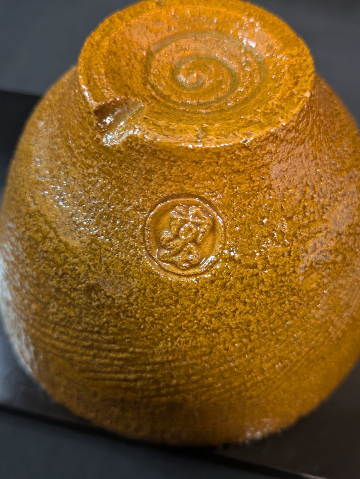 佐々木昭楽作 大樋焼写 飴釉茶碗 共箱 共布 外箱付属 高さ約8.5cm 口径