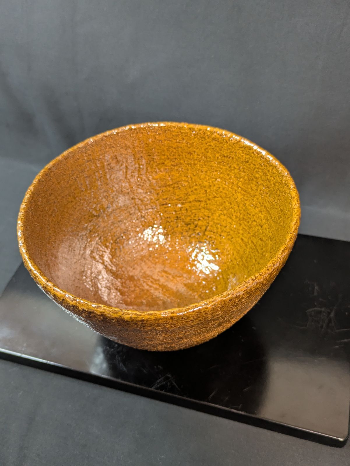 佐々木昭楽作 大樋焼写 飴釉茶碗 共箱 共布 外箱付属 高さ約8.5cm 口径