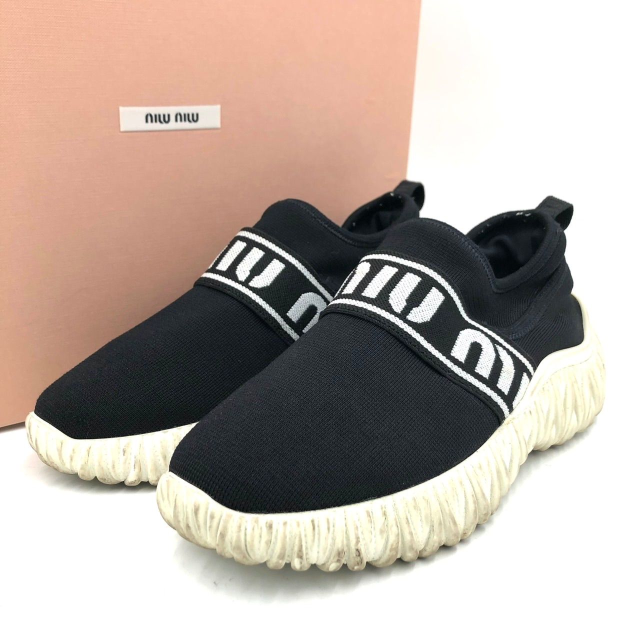 miu miu ブラック ニットスリッポンスニーカー 36 ミュウミュウ ロゴ ニット スニーカー スリッポン 黒 37 23.5cm 箱付