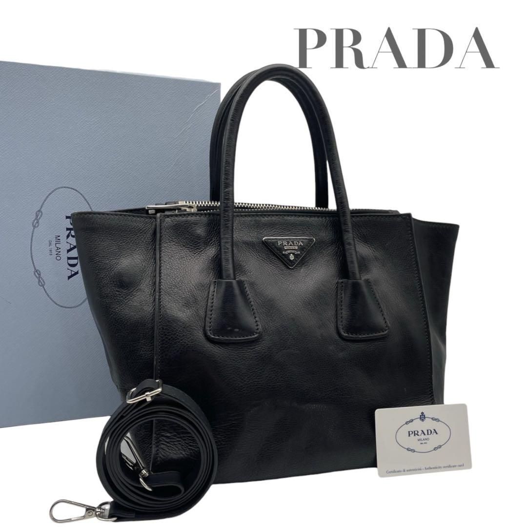 価格交渉/質問大歓迎♪】【極美品】プラダ トートバッグ シボ革 三角