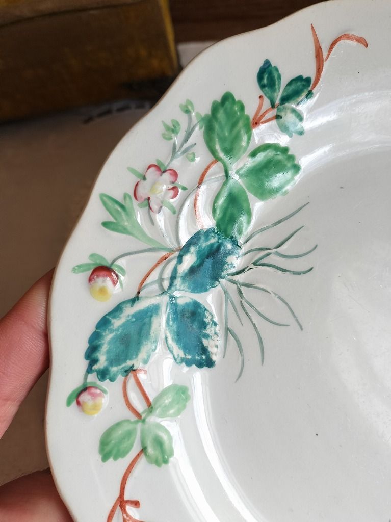 フランス アンティーク クレイユモントロー Fraise イチゴ