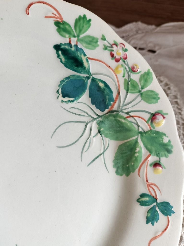 フランス アンティーク クレイユモントロー Fraise イチゴ