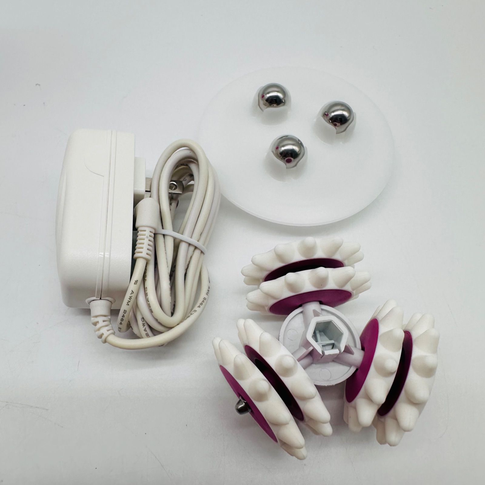 美品 YA−MAN IB-5 3D美容ローラー アセチノセルビー - メルカリ