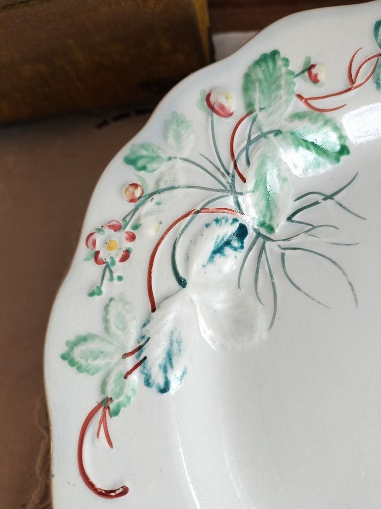 フランス アンティーク クレイユモントロー Fraise イチゴ