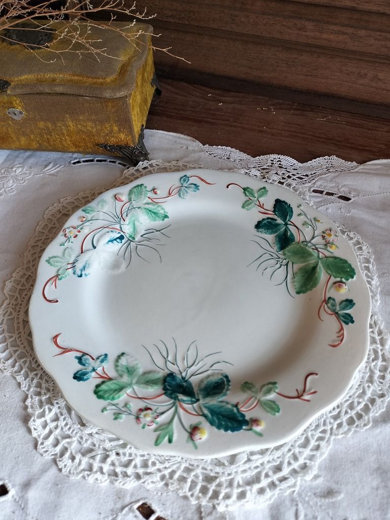 フランス アンティーク クレイユモントロー Fraise イチゴ