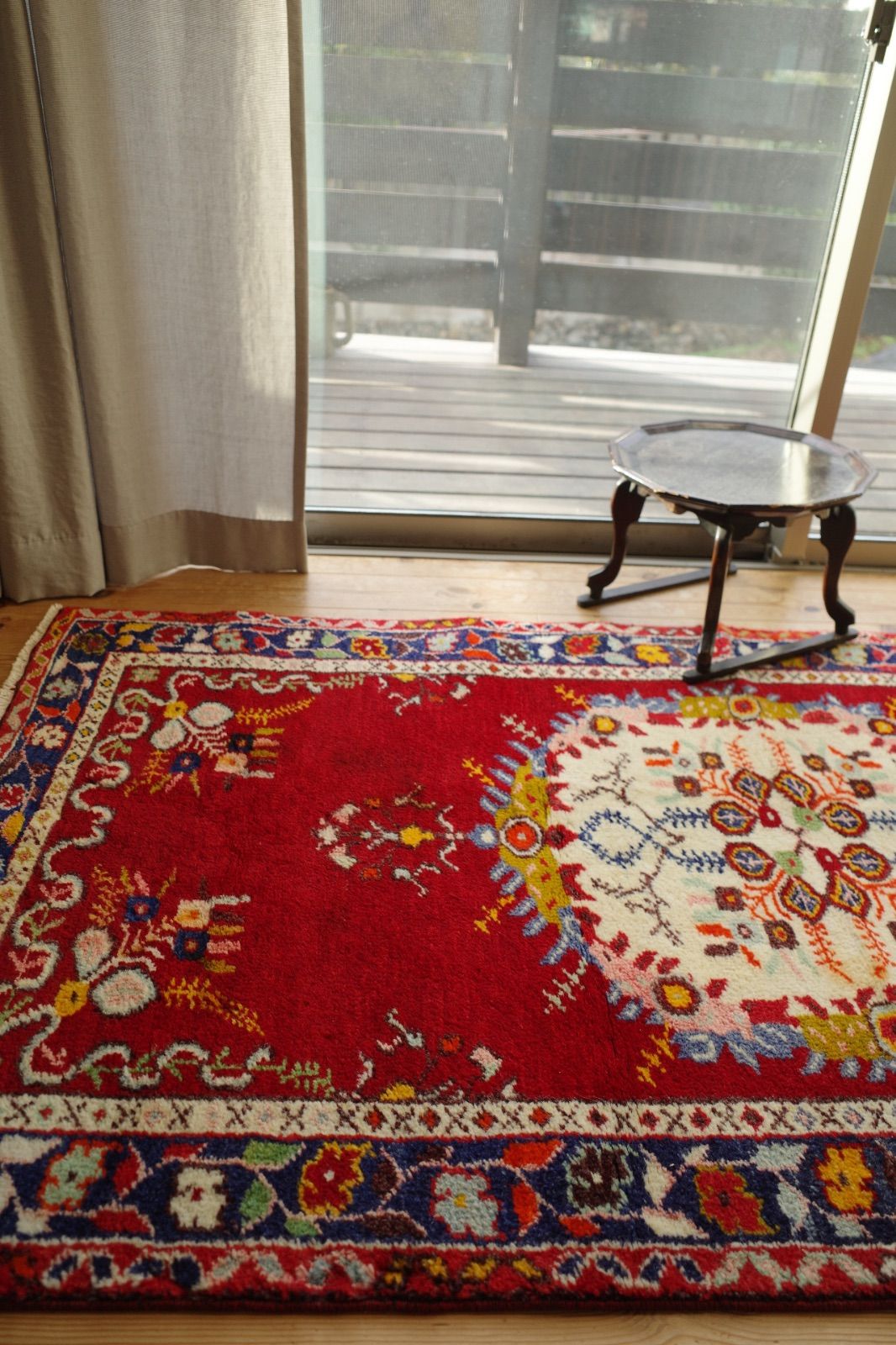 トルコ ギュネイ ヴィンテージラグ - メルカリ