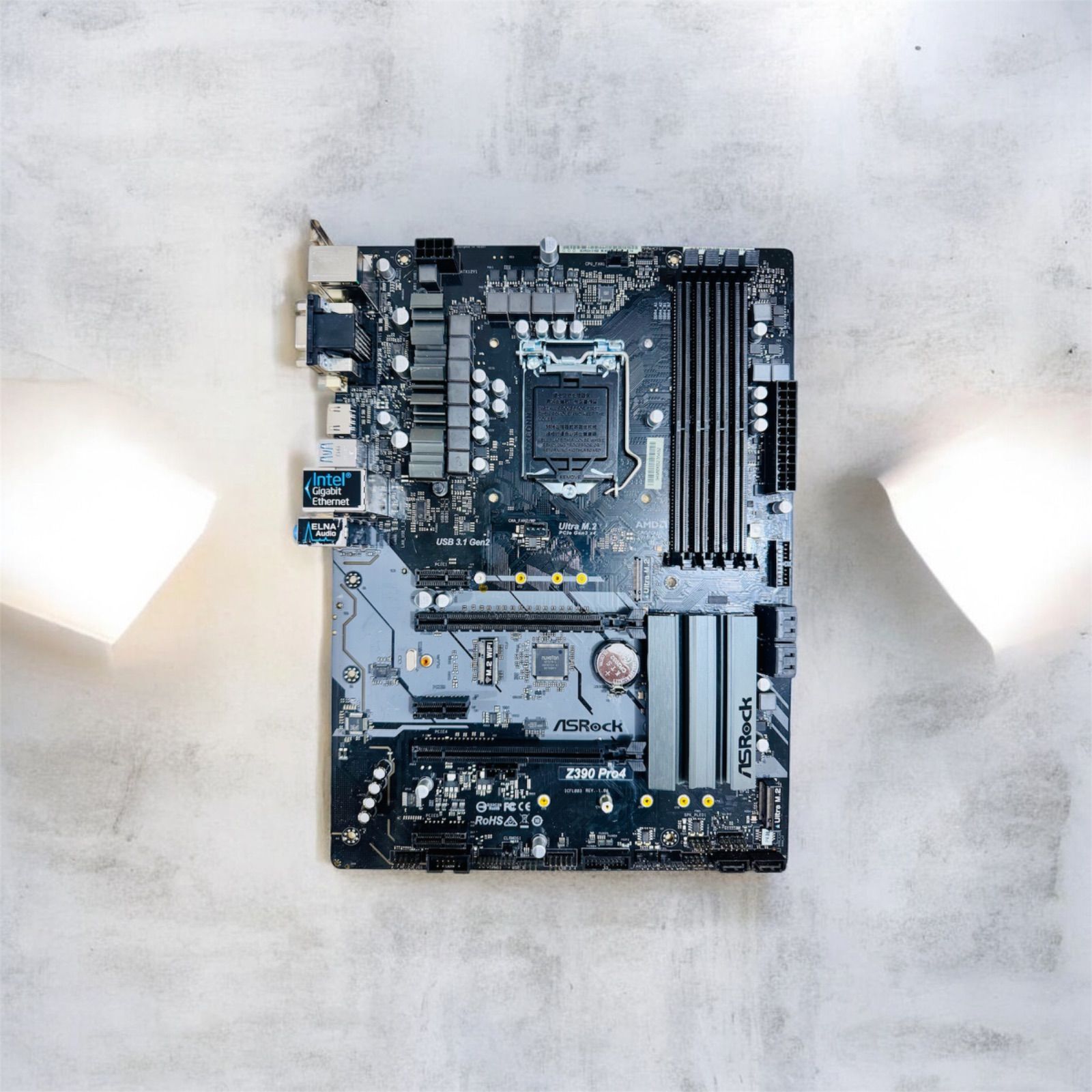 動作確認済】ASRock Z390 Pro4 マザーボード ※バックパネル欠品 - メルカリ