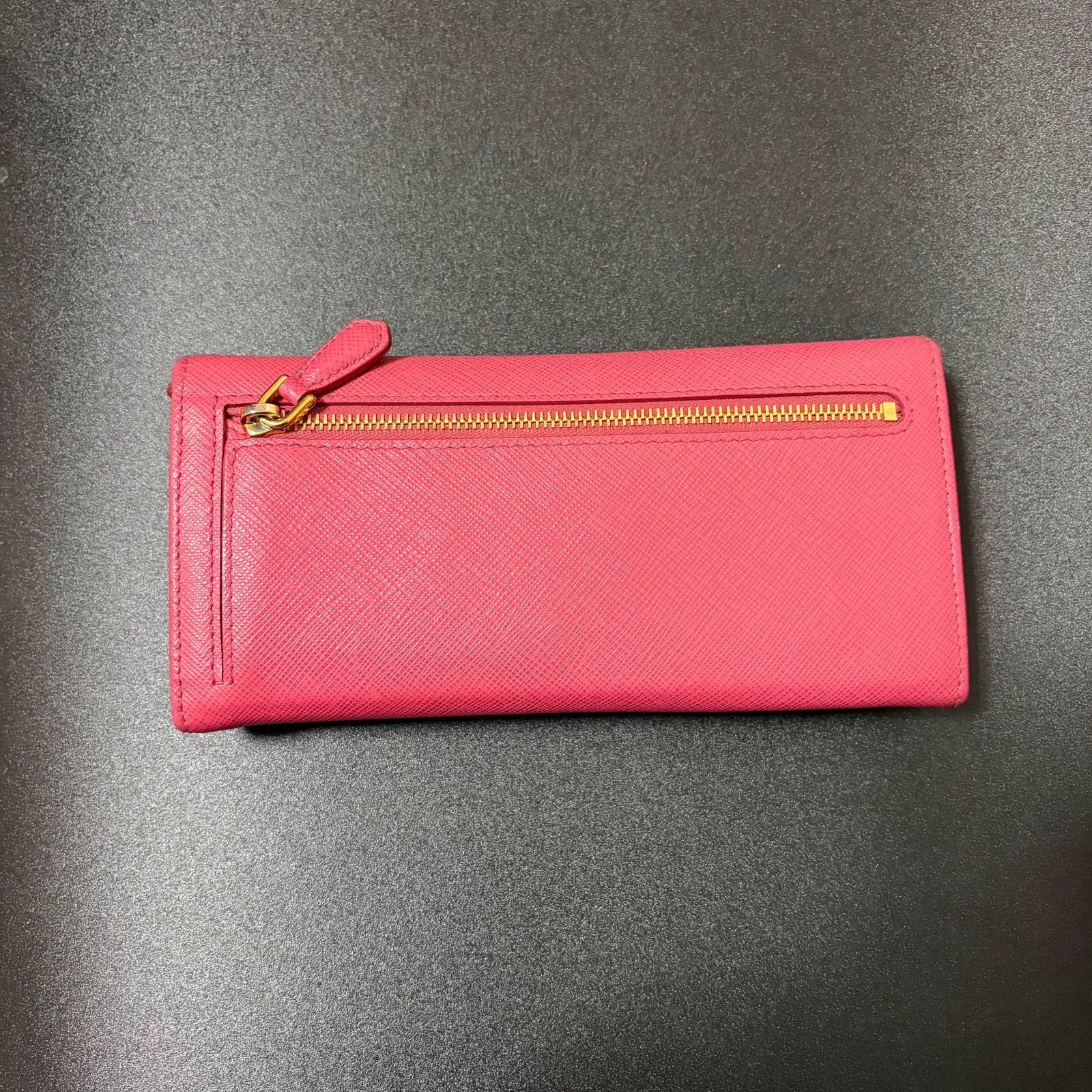 PRADA 長財布 サフィアーノ 三角ロゴ トライアングル オールジップ ピンク x3 PRADA プラダ サフィアーノ レザー 2つ 二つ 折り フラップ ボタン