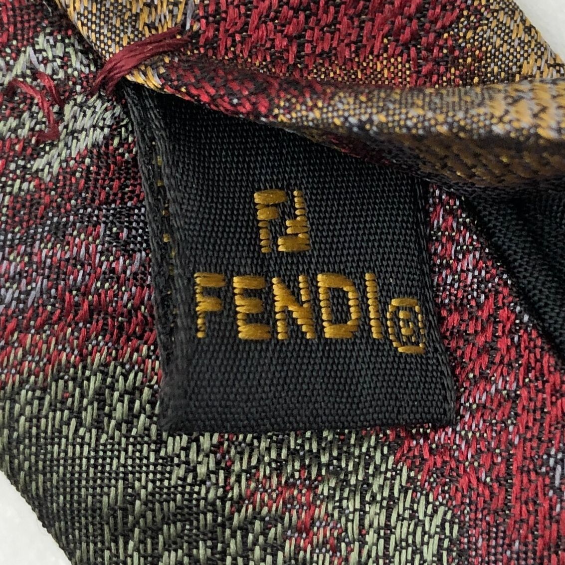 FENDI ネクタイ シルク 絹 花柄 ハンドメイド レッド 赤系 フェンディ