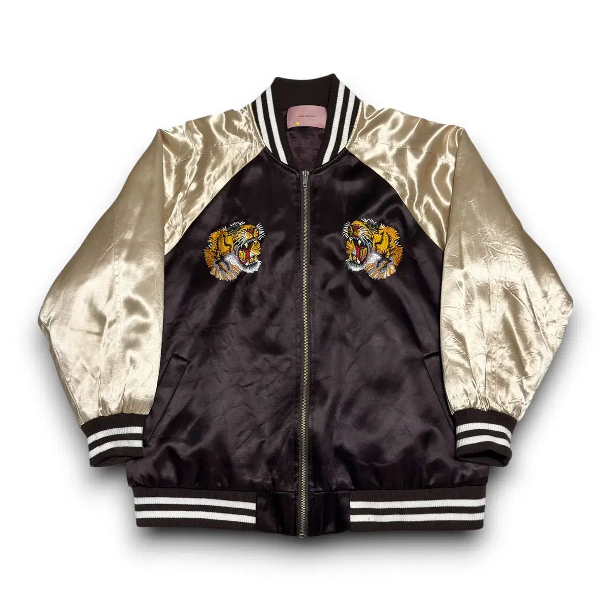 トラ刺繍 ブラウン スカジャン M jpn vtg 虎 刺繍 スポーツブラ ブラウン スカジャン - メルカリ