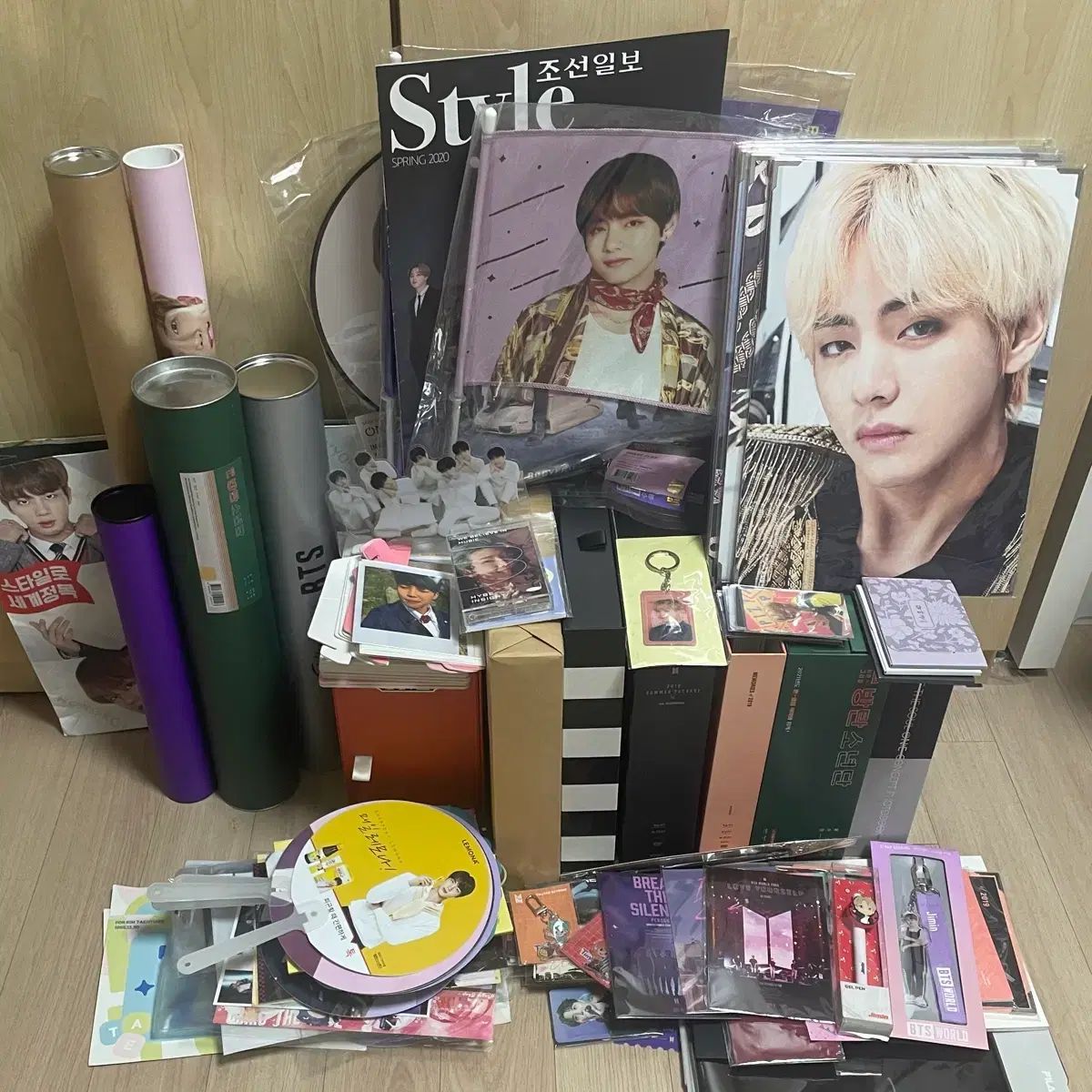 BTS グッズ まとめ - メルカリ