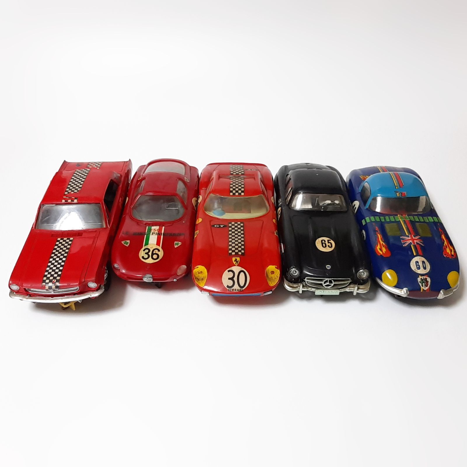 スロットカー ベンツ ジャガー フェラーリ アルファロメオ フォード