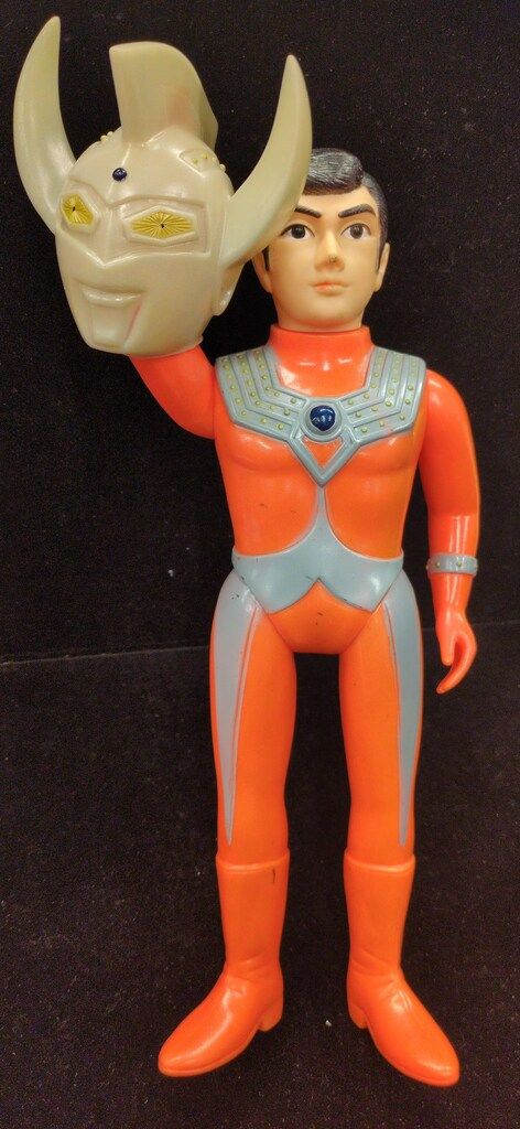 ブルマァク VINソフビ ウルトラマンタロウ/マスク脱着式/ 300㎜ - メルカリ