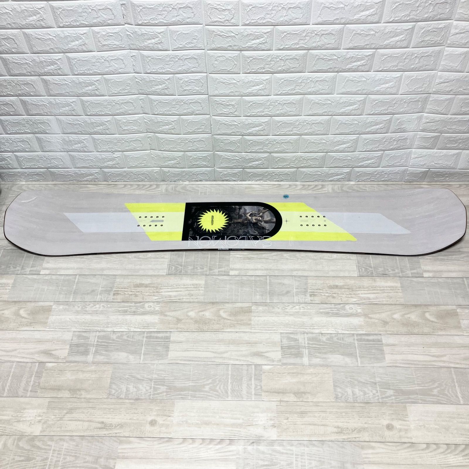 美品！サロモン アサシン 23-24モデル 156cm SALOMON ASSASSIN 中級者