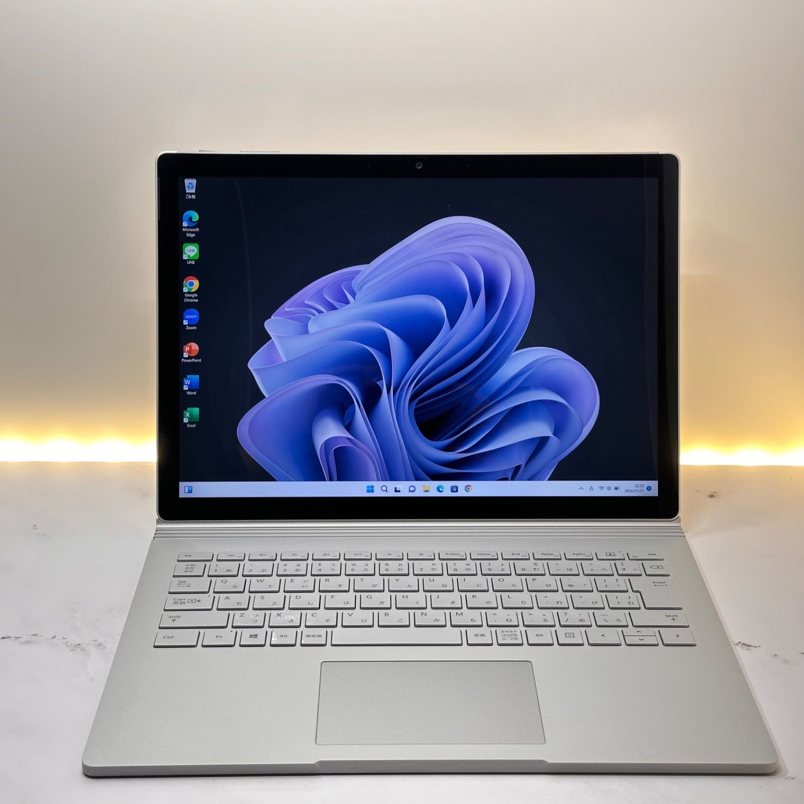 バッテリー状態良好品】Surface Book3 Corei5/8/256 - メルカリ