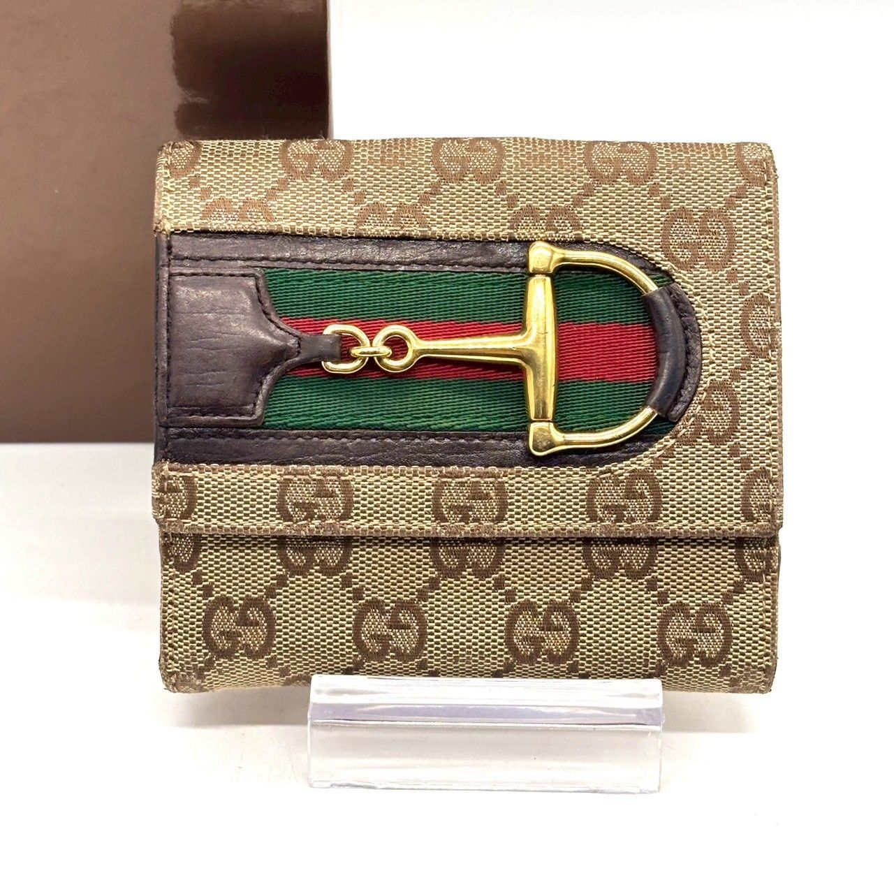 GUCCI 二つ折り財布 GGキャンバス シェリーライン ホースビット ロゴ金具 定番に、品格を】 GUCCI 二つ折り財布 GGキャンバス ホースビット