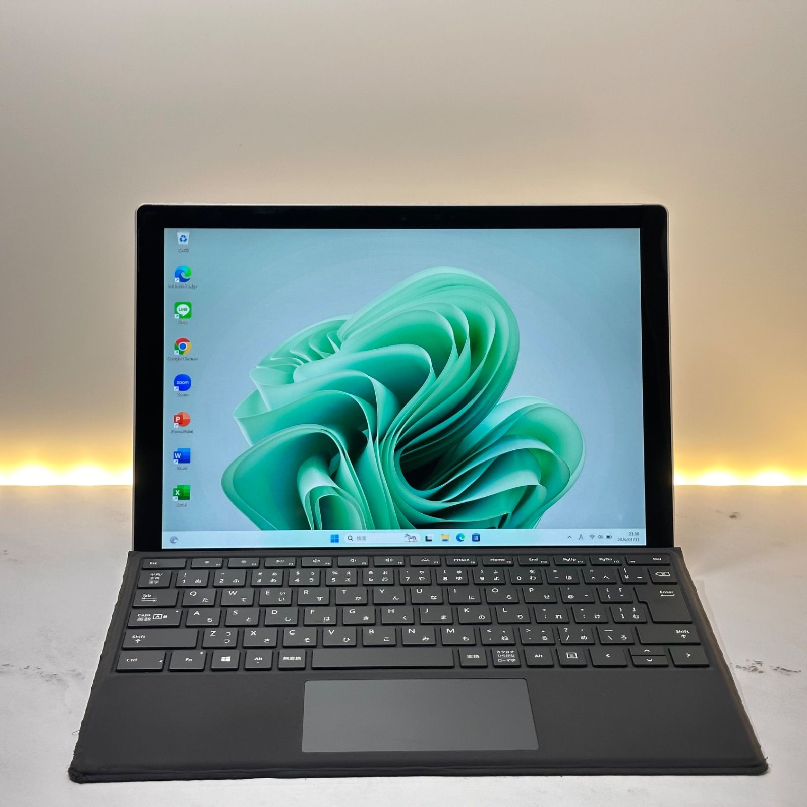 LTEモデル】Surface Pro7+ Corei5 8/256GB - メルカリ