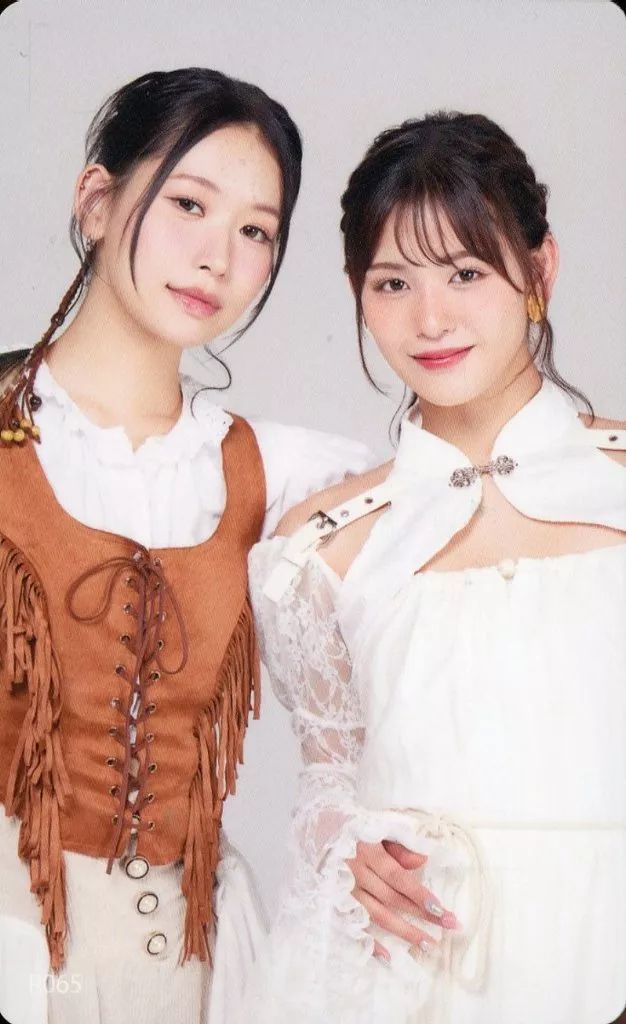 中古】コレクションカード(女性) R065：ME：I/MOMONA(笠原桃奈)・RAN