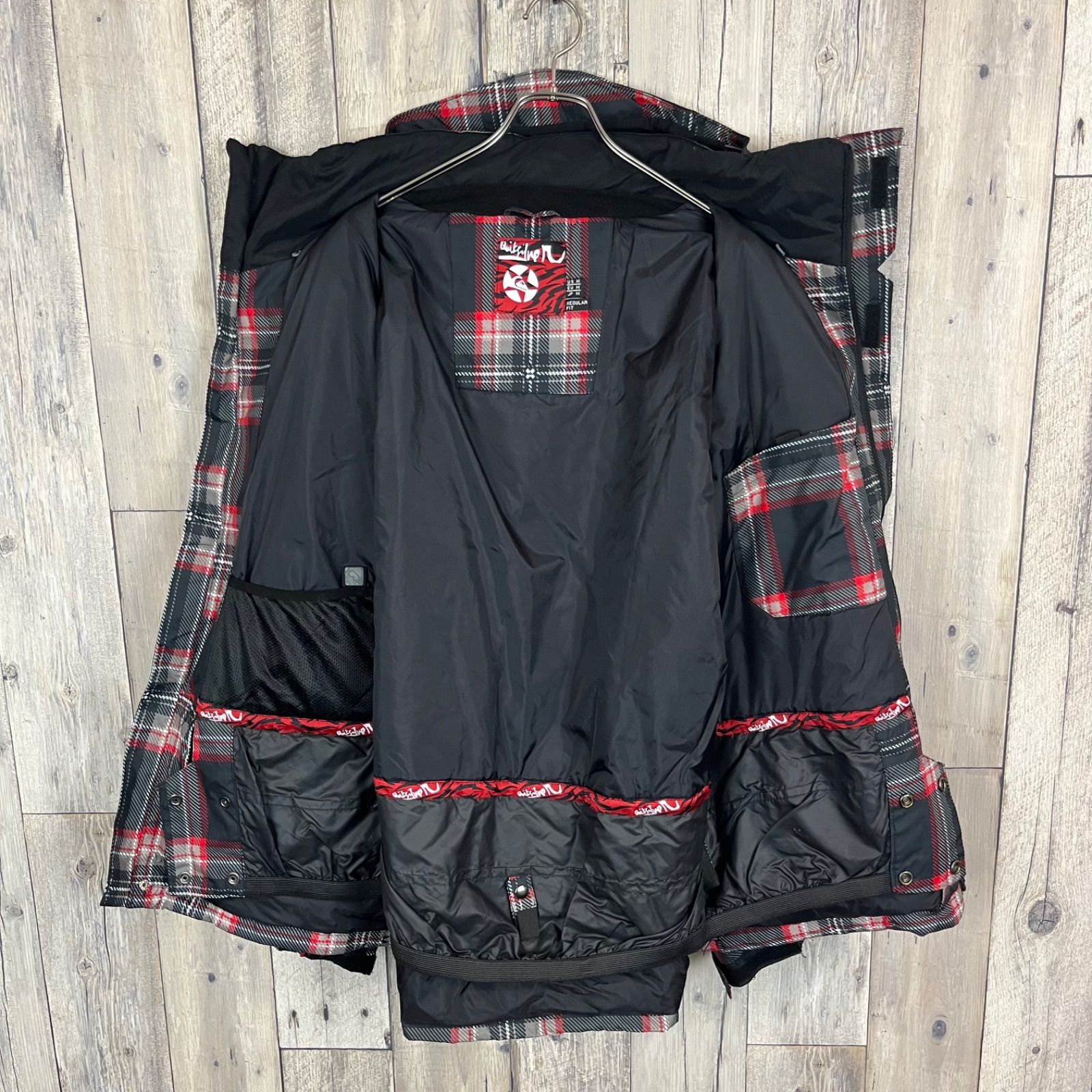 QUIKSILVER クイックシルバー 防寒 撥水 耐水 スノボ スノーボード 