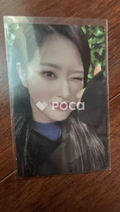 LOONA 今月の少女 オリビアヘ LOONAVERSE : FROM トレカ - メルカリ