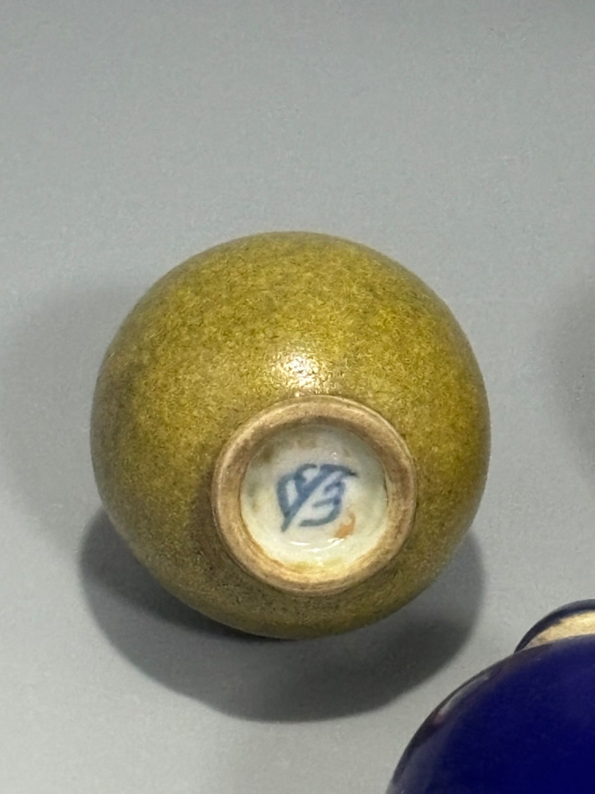 中国古美術 骨董品 香水瓶 鼻煙壺 6個セット - メルカリ