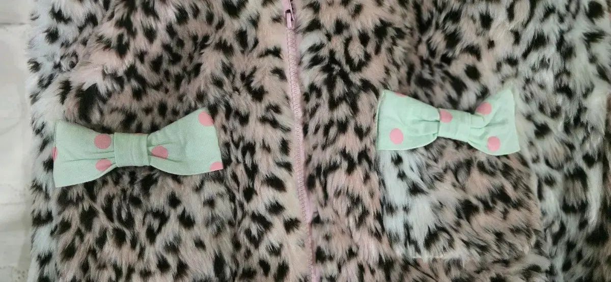 姫ギャル 猫ミミ ヒョウ柄 レオパード フーディー ファー ジップアップ