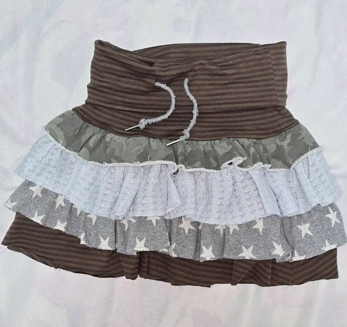 HUG YOUR SKIN (ハグユアースキン)レイヤード スカート HUG YOUR SKIN ハグユアースキン ティアード レイヤード スカート