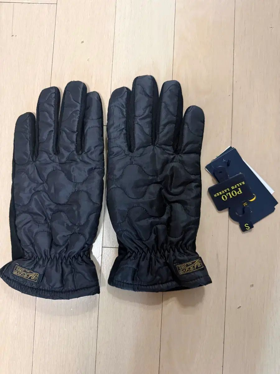 ポロ ラルフローレン キルティング 手袋 ブラック S 出品 - メルカリ