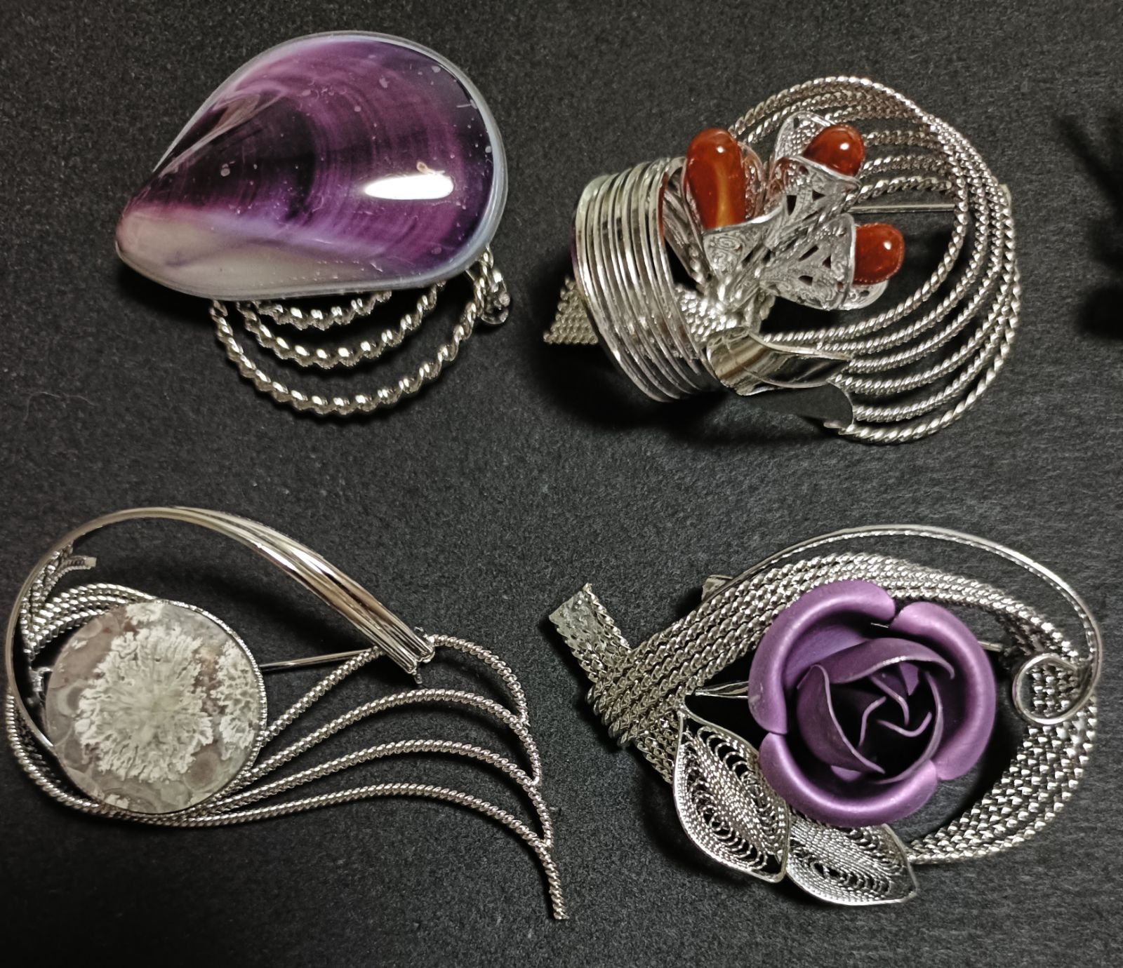 ブローチまとめ売り 昭和レトロ N9 - メルカリ