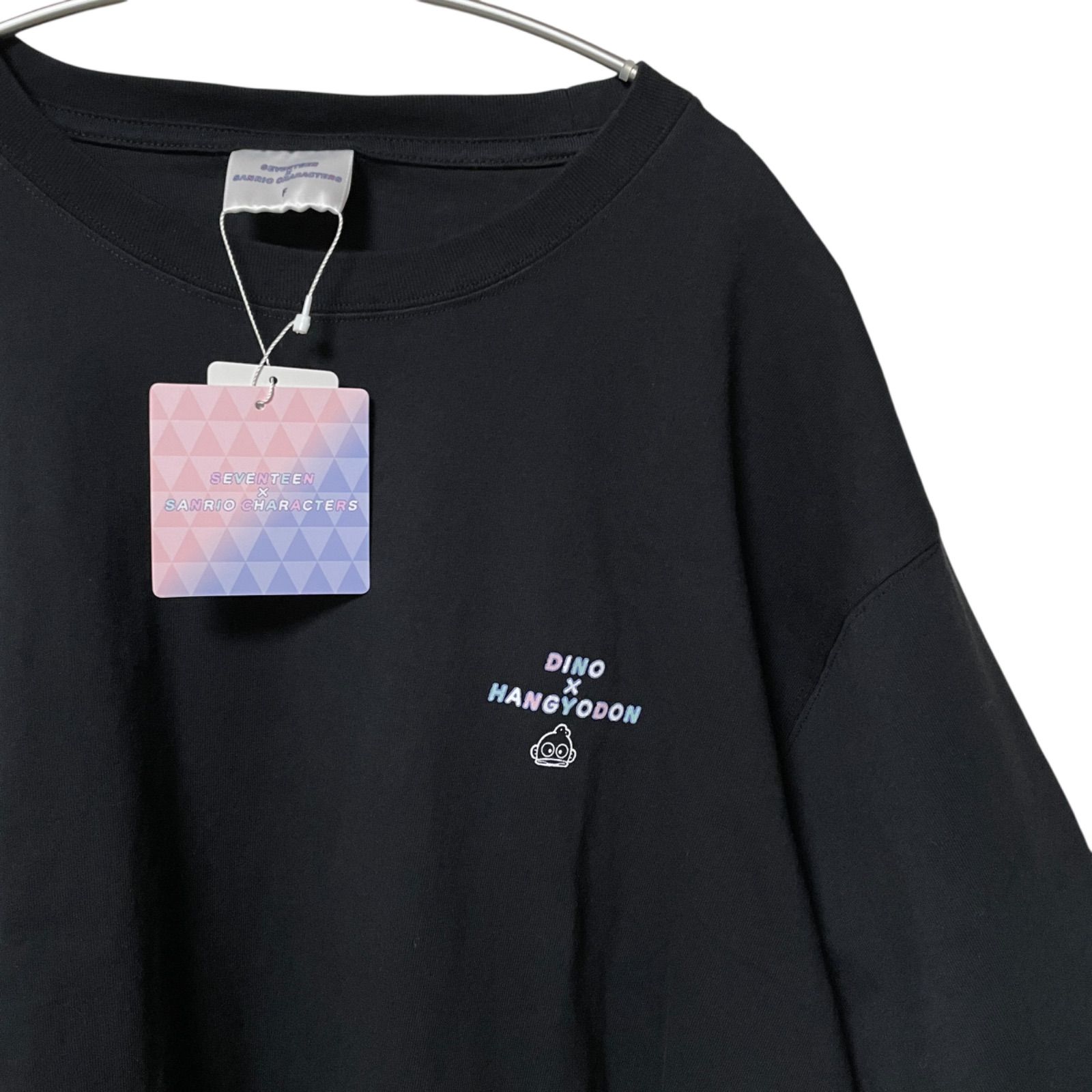新品 SEVENTEEN サンリオ コラボ Tシャツ ディノ DINO ハンギョドン