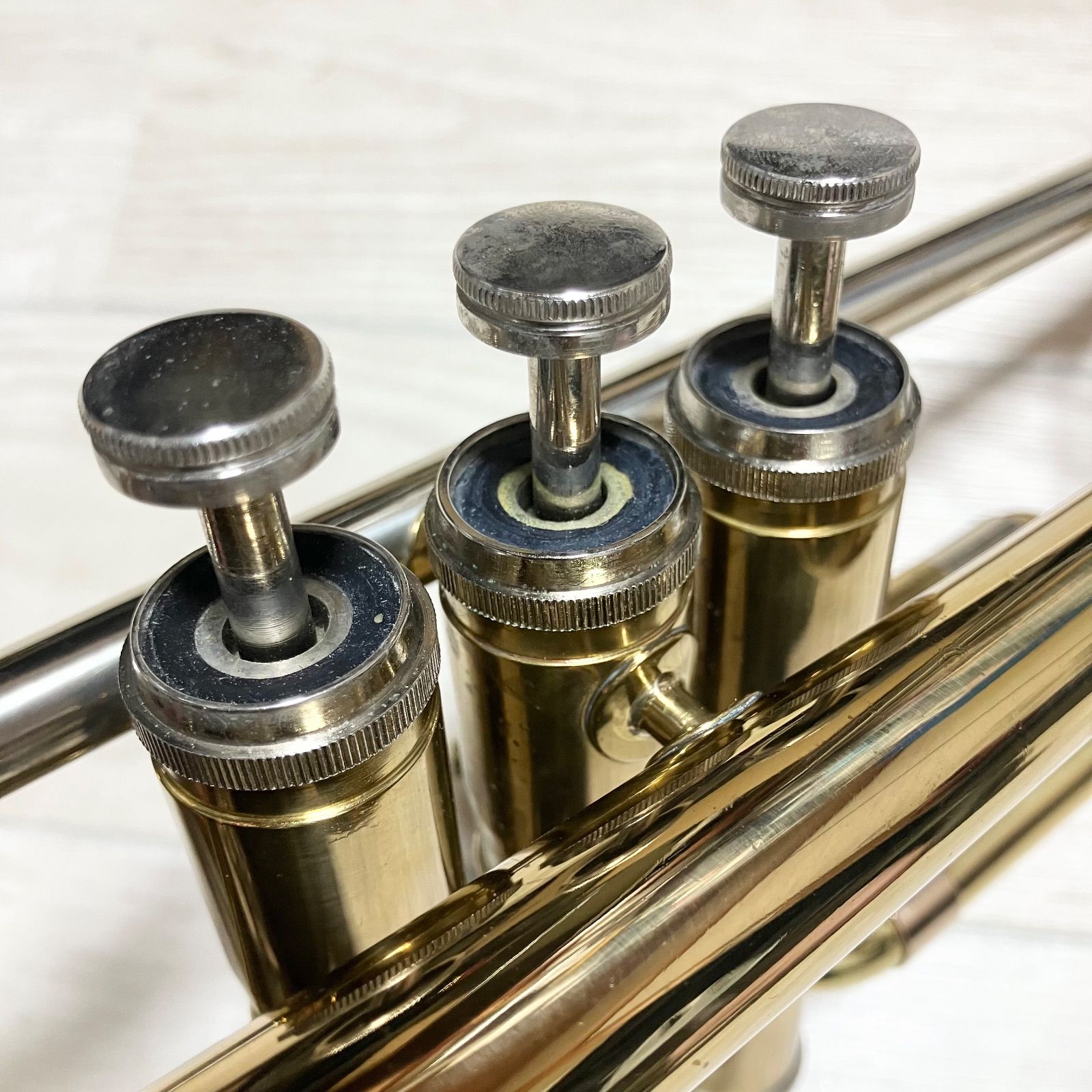 Kaerntner(ケルントナー) シルバートランペット ケースマウスピース付 中古良音】ケルントナー トランペット kaerntner マウスピース ハード