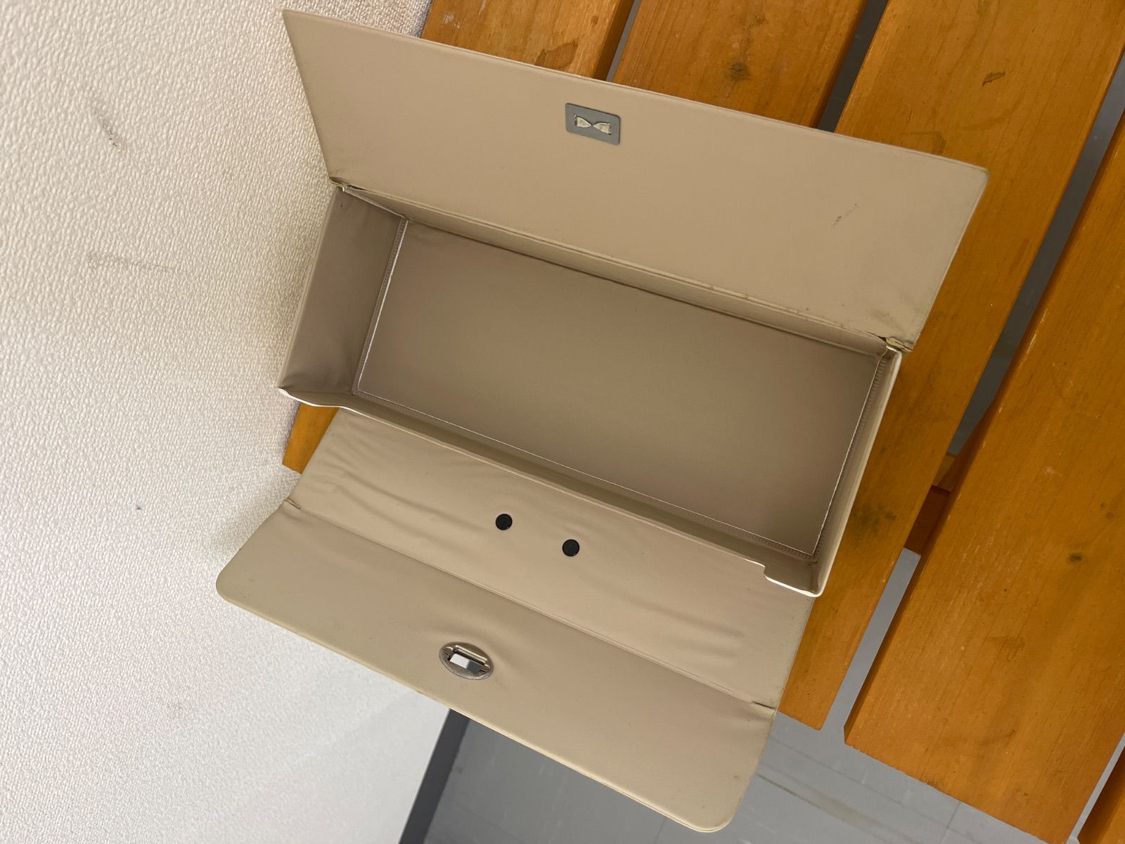 フォルクスワーゲン カセットテープケース 昭和 ヴィンテージ