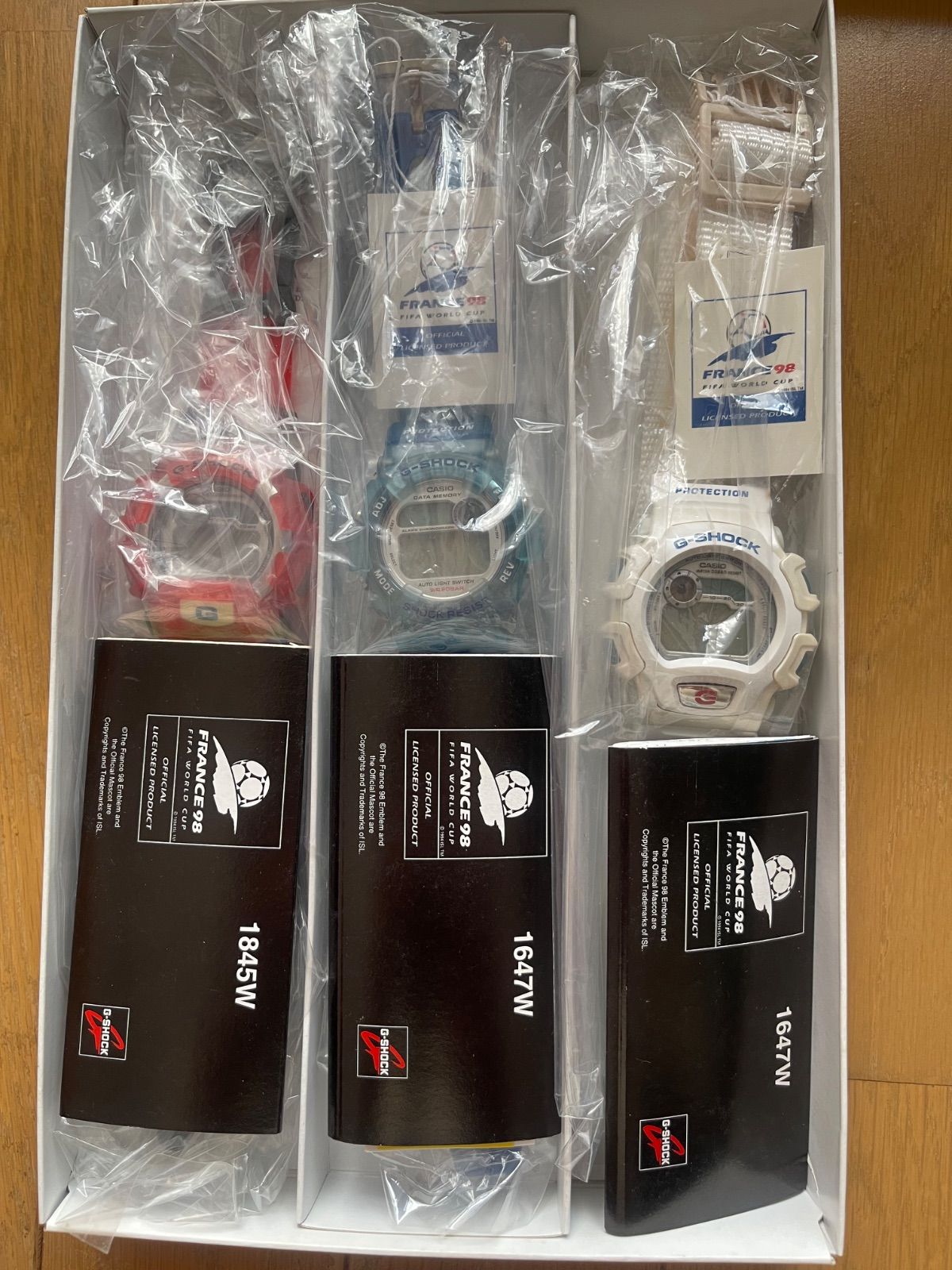 G-SHOCK 98年フランスワールドカップ - メルカリ