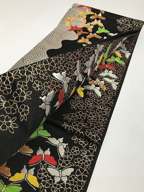 中古】七五三 化繊 黒地に蝶文様 7歳女児祝い帯 - メルカリ