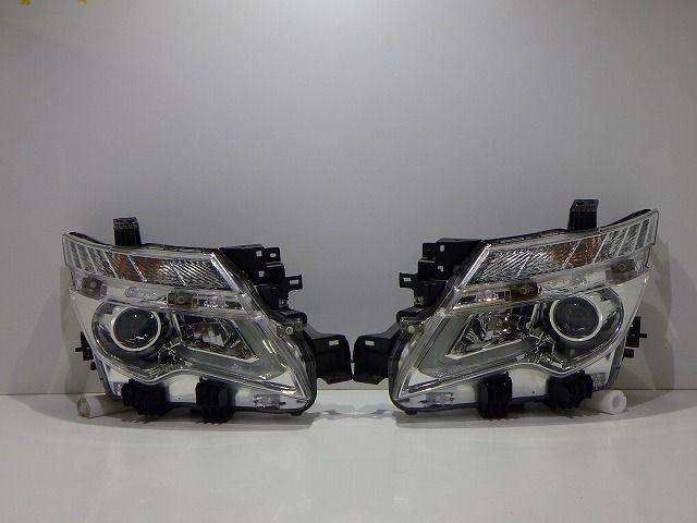 エルグランド ヘッドライト左右 LED キセノン E52 PNE52 中期 後期 100