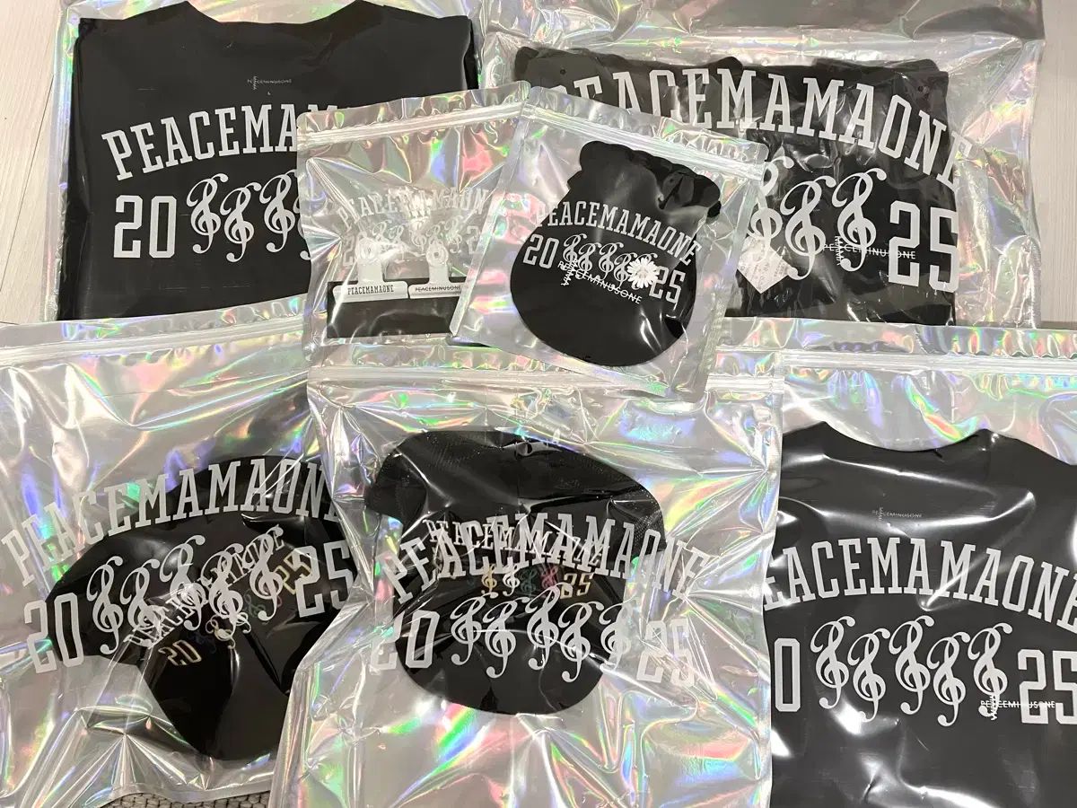 安全決済) PEACEMINUSONE ピースマイナスワン MAMA ポップアップ G