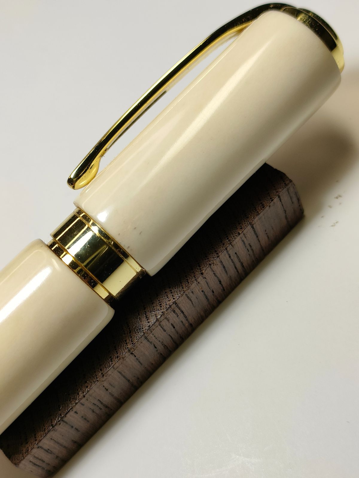 鹿の角】グラデュエイト万年筆 - メルカリ