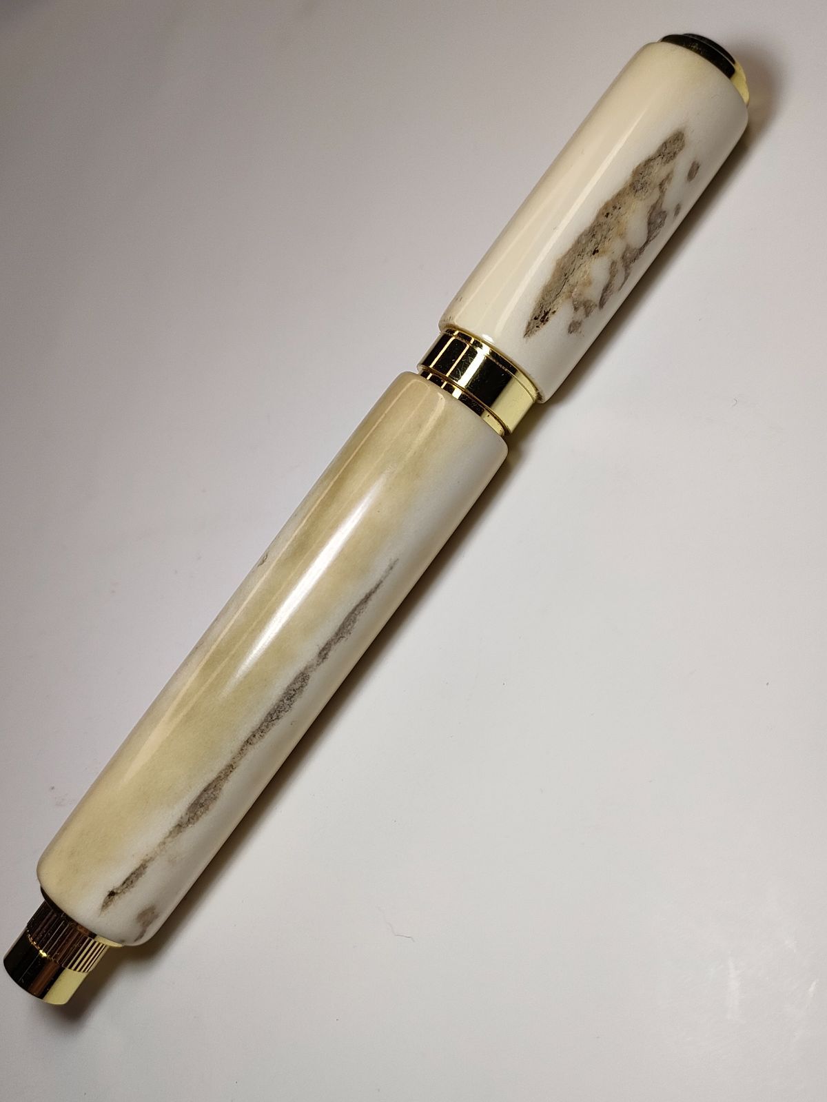 鹿の角】グラデュエイト万年筆 - メルカリ