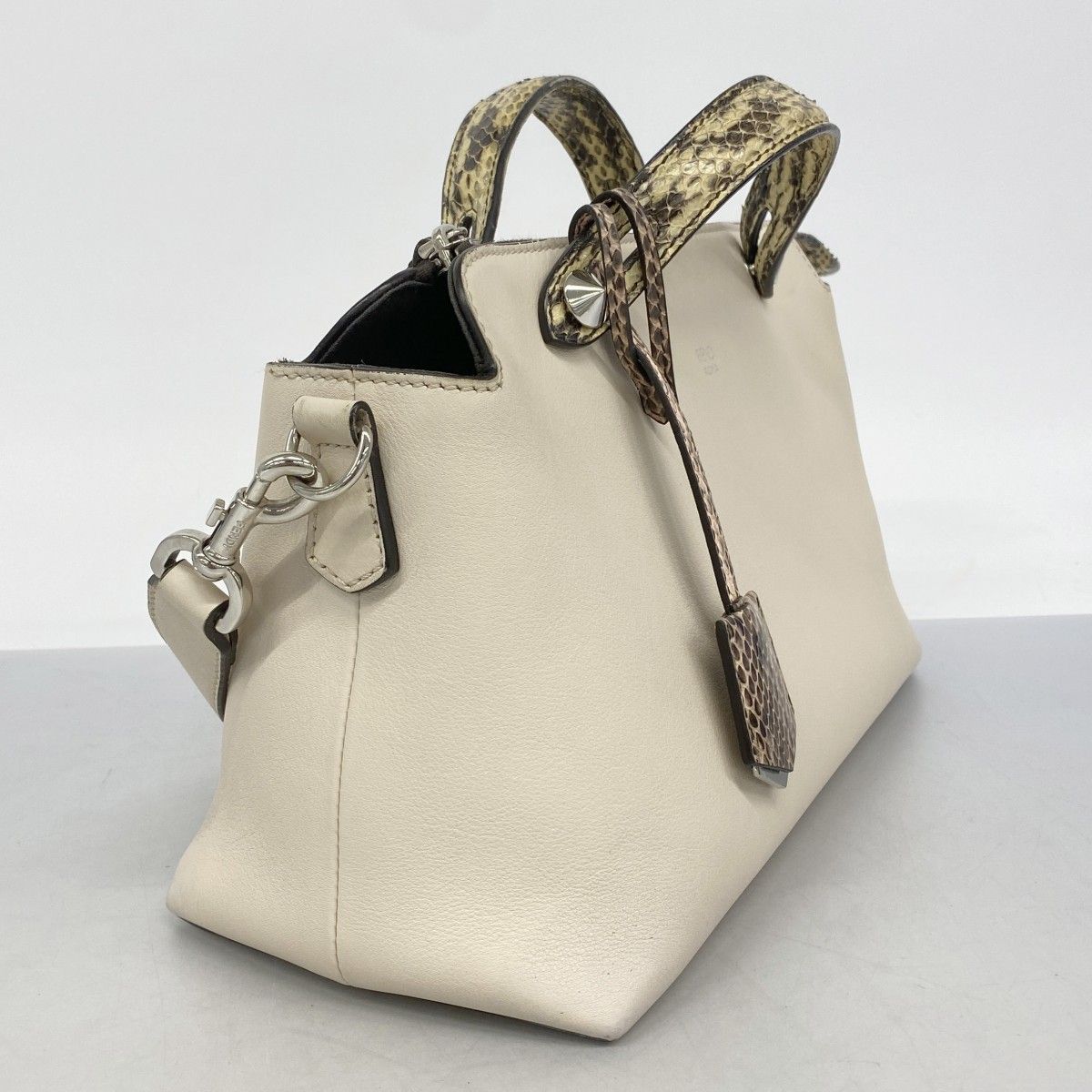 6ae5880】フェンディ ハンドバッグ バイザウェイ レザー パイソン