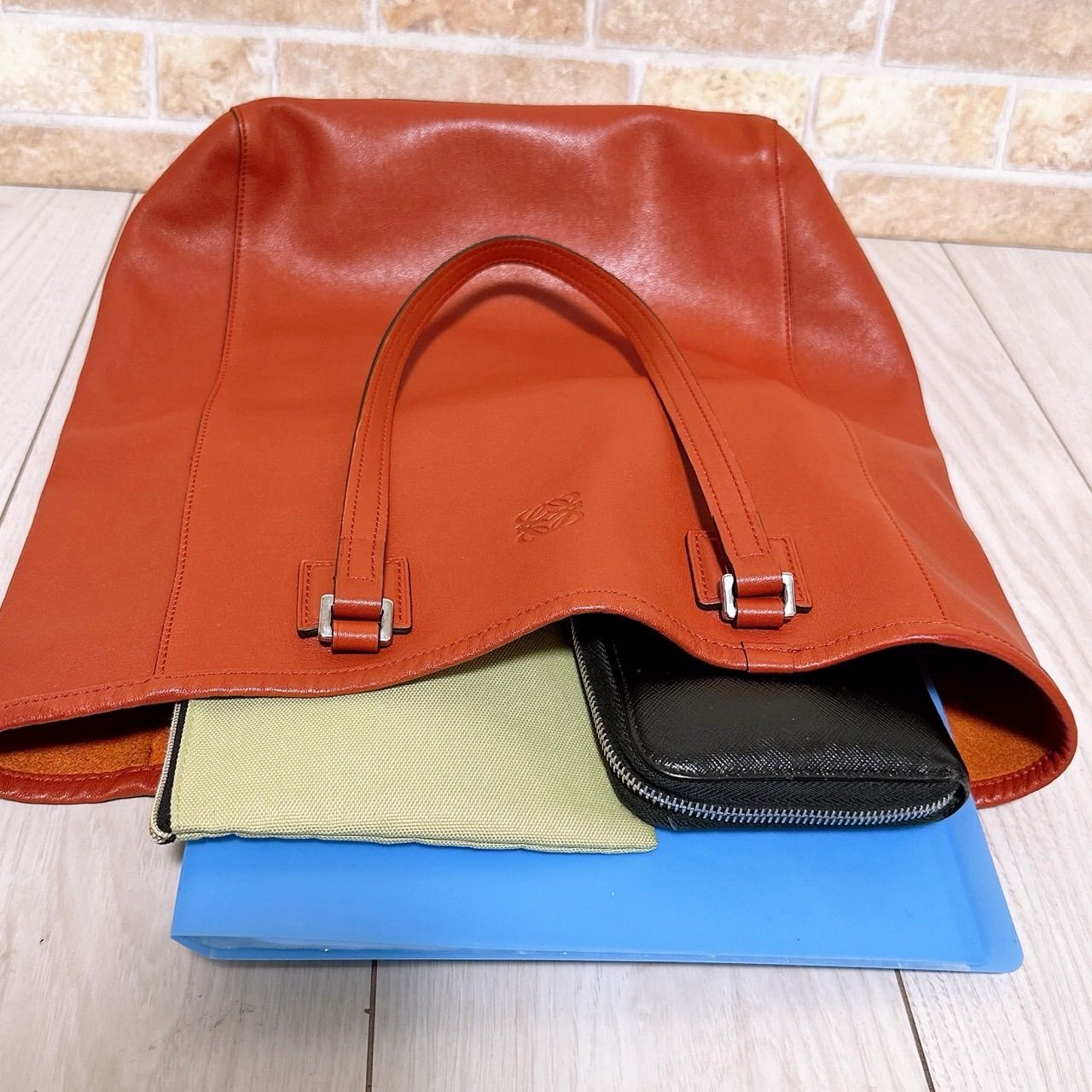 超美品) LOEWE(ロエベ)トートバッグ A4 - メルカリ