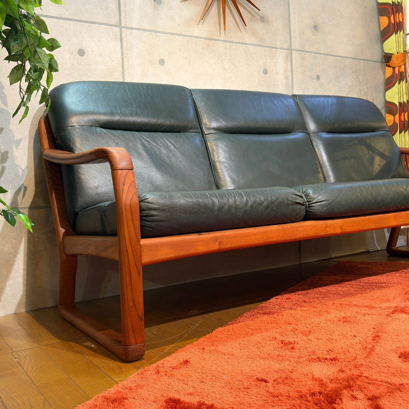 USED】Denmark Dyrlund 3-Seater Sofa Teak & Leather / デンマーク