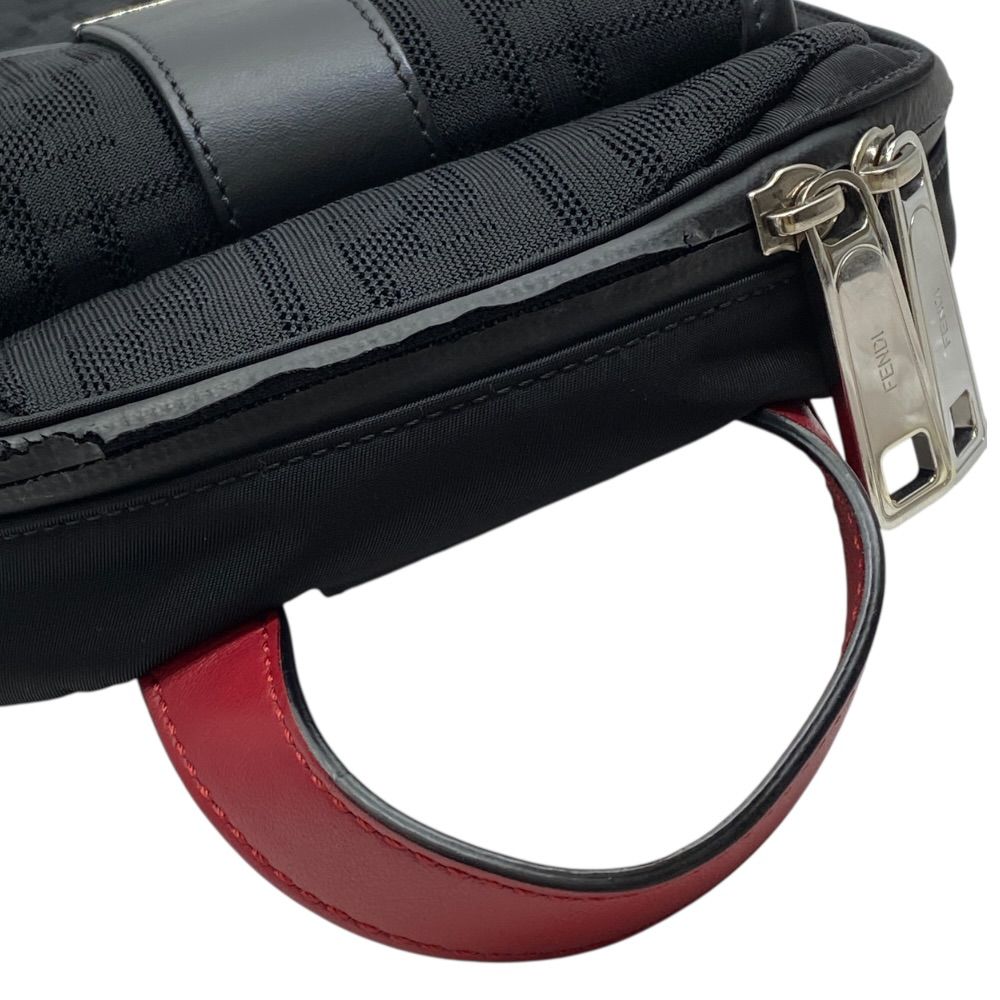 フェンディ ズッカ クロスボディバッグ ショルダーバッグ FF柄 ロゴ